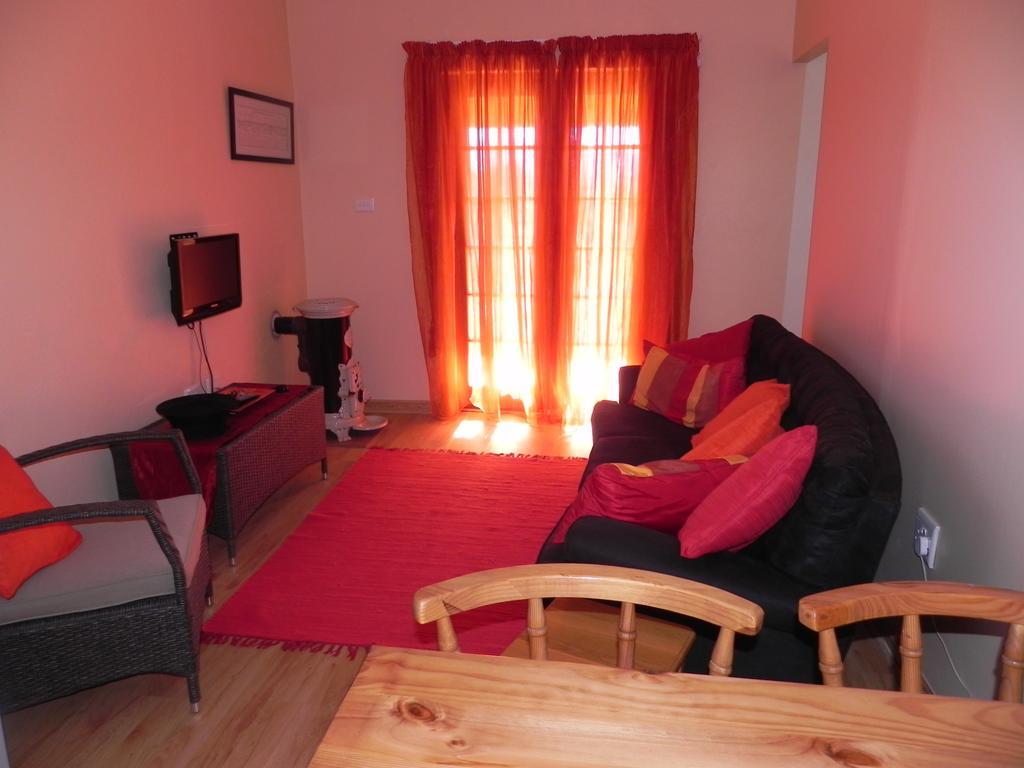 J&B Lodge Underberg Cameră foto