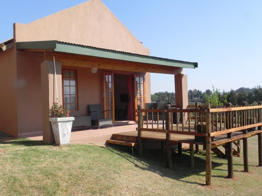J&B Lodge Underberg Exterior foto