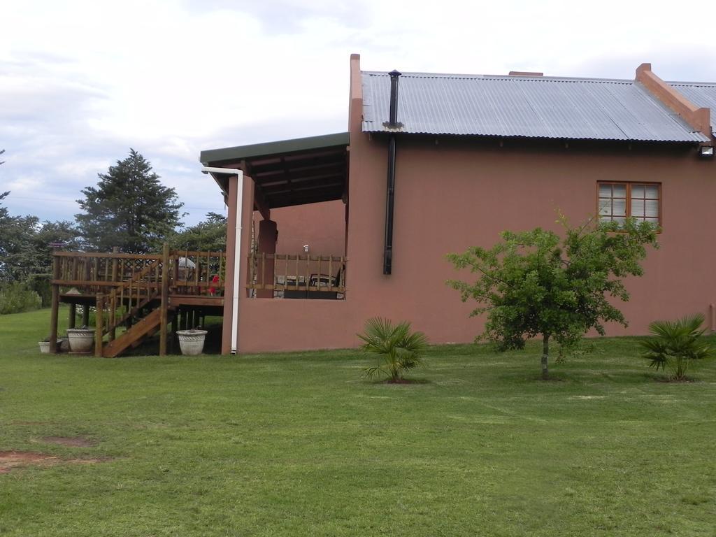 J&B Lodge Underberg Exterior foto